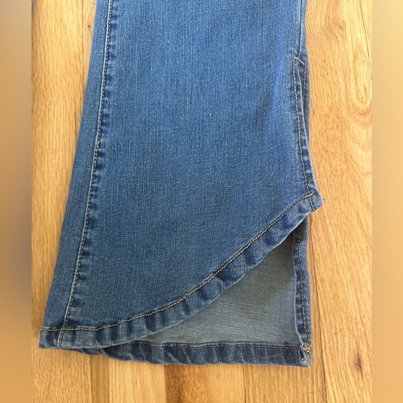 C&V Chelsea and Violet open slit boot cut cropped jeans size 30 - Picture 5 of 6